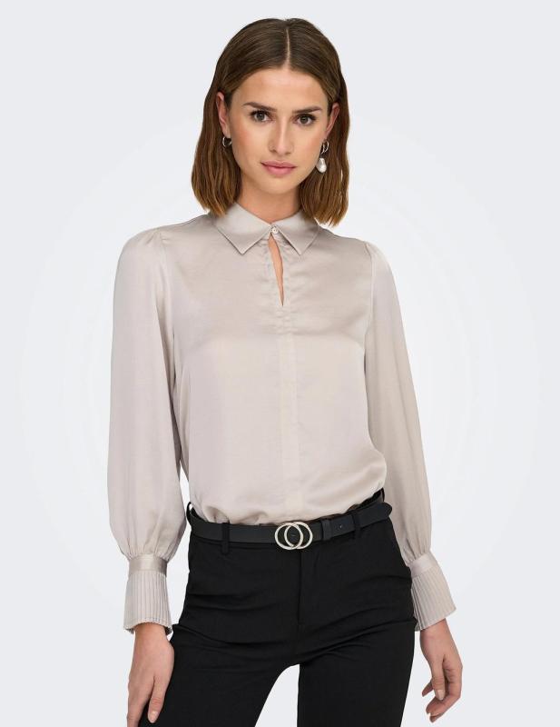 Satijn_look_blouse